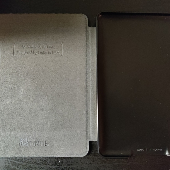 Amazon Kindle Paperwhite Cover Case - Faux Leather - Picture 3 of 3